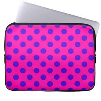 Funda Para Portátil Puntos de polka azul en fuchsia