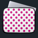 Funda Para Portátil Puntos de polka de Fuchsia<br><div class="desc">Fuchsia y puntos de polka blanco</div>