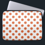 Funda Para Portátil Puntos de polka naranja quemados<br><div class="desc">La polka naranja quemada tiene un fondo blanco.</div>