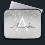 Funda Para Portátil Purpurina Glam Silver y Moda Sparkle Monogramado<br><div class="desc">Purpurina Silver Ombre Faux y Funda Sparkle Moderno y Elegante Monograma. Este funda se puede personalizar para incluir su nombre inicial y su nombre de pila.</div>