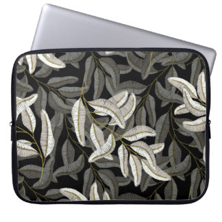 Funda Para Portátil Ramas bordadas: impresión en blanco y negro.