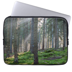 Funda Para Portátil Rayos de sol en la Selva Negra