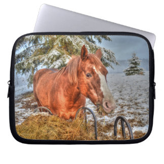 Funda Para Portátil Red Dun Chestnut Horse come Hay Equine Foto