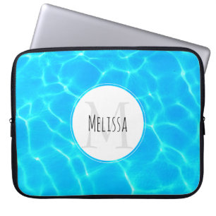 Funda Para Portátil Reflexiones sobre el agua de la piscina azul brill