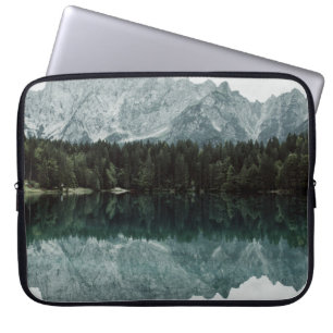 FUNDA PARA PORTÁTIL REFLEXIONES SOBRE LOS ÁRBOLES EN EL LAGO