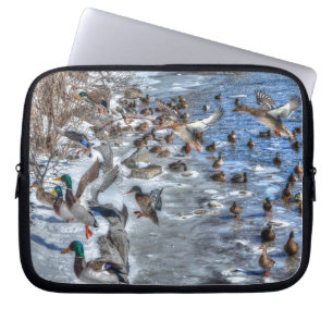 Funda Para Portátil Regalo de vida silvestre Flying Mallard Ducks