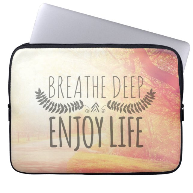 Funda Para Portátil Respire profundamente (Frente)