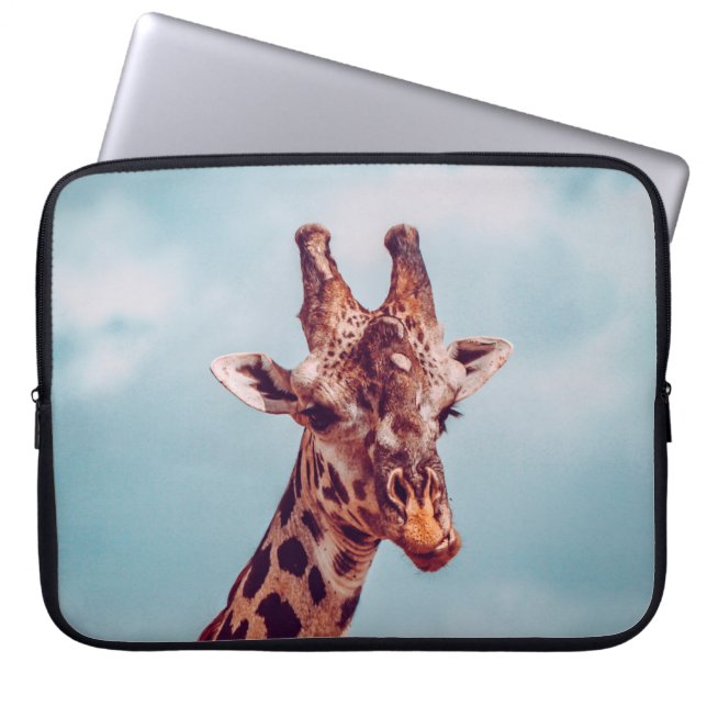 FUNDA PARA PORTÁTIL RETRATO DE GIRAFFE (Frente)