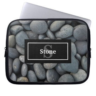 Funda Para Portátil Rocas fluviales con nombre y monograma