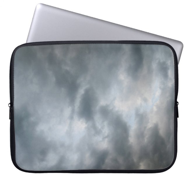 Funda Para Portátil Rompiendo nubes de tormenta (Frente)