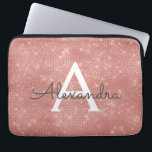 Funda Para Portátil Rosa Rosa Rosa Dorada Esparkle Monograma moderno N<br><div class="desc">Manga de nombres de monograma modernos con espuma de oro rosa. Esta manga se puede personalizar para incluir su nombre inicial y su nombre de pila.</div>