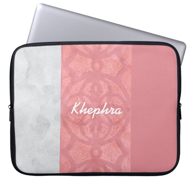 Funda Para Portátil Ruddy Pink Batik Gray Water Name (Frente)