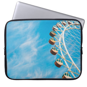 Funda Para Portátil Rueda de la Ferris blanca bajo cielo despejado por