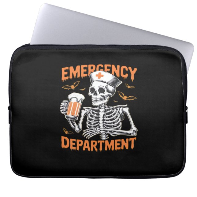 Funda Para Portátil Sala 2 Departamento de Emergencia de Halloween Enf (Frente)