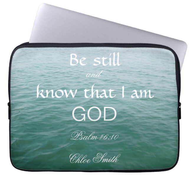 Funda Para Portátil Salmo "Be Still Bible Verse" 46:10 (Frente)