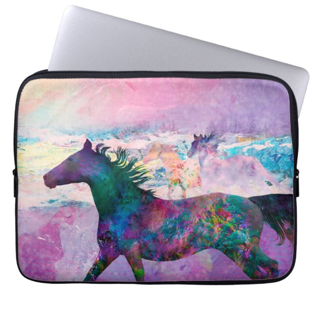 Funda Para Portátil Salvajes Espíritus de Caballo SOMOS LA TIERRA (Frente)