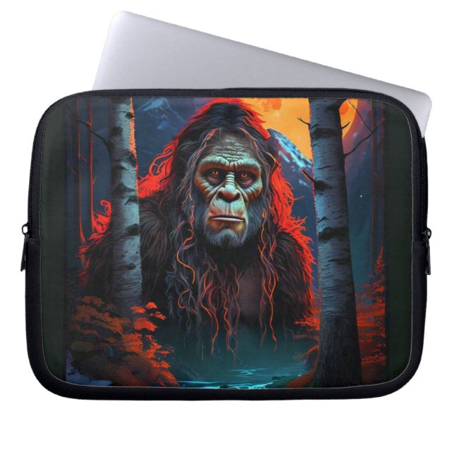 Funda Para Portátil Sasquatch Moonlit Hunt (Frente)
