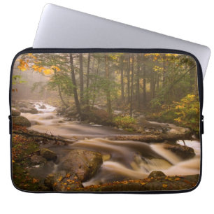 Funda Para Portátil Sendero de los Apalaches de arroyos fluyentes Ve