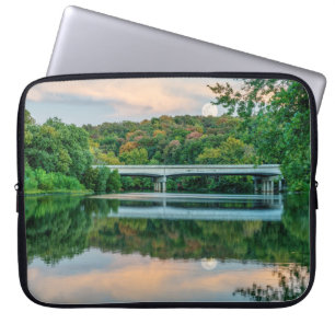 Funda Para Portátil Serenidad Nocturna del Lago Springfield