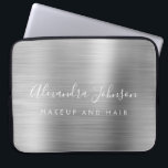 Funda Para Portátil Silver Profesional Metálico Monograma Negocios<br><div class="desc">Moderno Silver Girly maquillaje y Salón de Belleza Cabello Faux Metallic Stainless Elegant Monograma Promocional Bolsa de Portátiles o Funda de publicidad Promocional (Promo). Este elegante funda profesional de informática empresarial se puede personalizar para incluir su nombre de firma de escritura monogramada y su profesión o puesto de trabajo.</div>