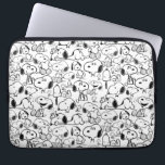 Funda Para Portátil Snoopy Smile Giggle Lauggle Pattern<br><div class="desc">Echa un vistazo a este diseño super lindo con varias poses divertidas de Snoopy.</div>