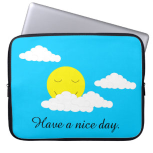 Funda Para Portátil Sol sonriente con nubes de palomitas: