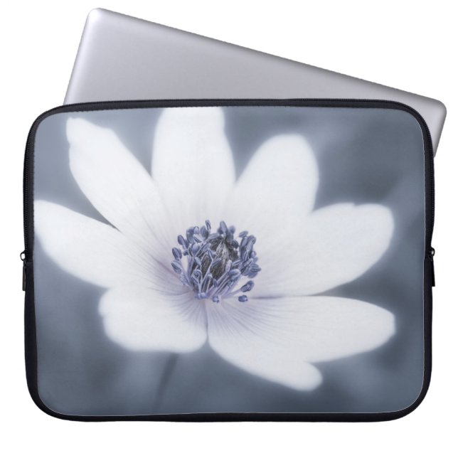 Funda Para Portátil Sólo un pequeño flor silvestre (Frente)