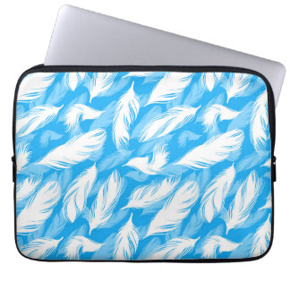 Funda Para Portátil Sophisticated Feather Design On A Bright Blue 