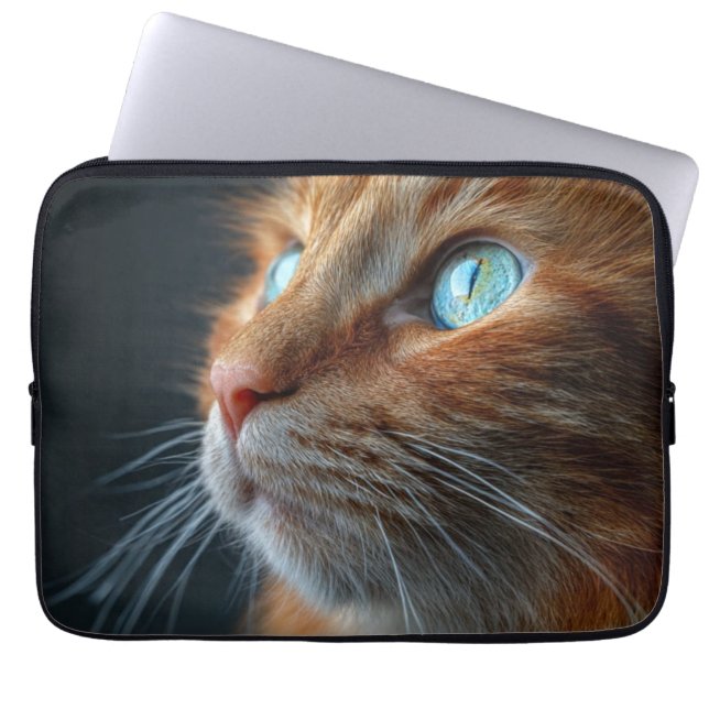 Funda Para Portátil Stunning Fluffy Ginger Cat Profile - Blue Eyed (Frente)