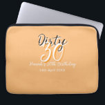 Funda Para Portátil Sucio anuncio de cumpleaños retro simple y naranja<br><div class="desc">diseño de plantilla de personalizar</div>