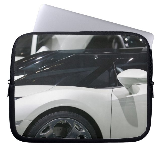 Funda Para Portátil SUIZA, GINEBRA: 75ª edición anual Ginebra Auto 9 (Frente)