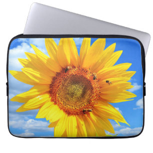 Funda Para Portátil Sunflower and Bees on Blue Sky Laptop Sleeve