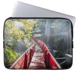 Funda Para Portátil Sunshine en Termas Geometría, Conaripe, Chile