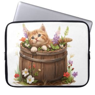 FUNDA PARA PORTÁTIL TABBY KITTEN, NARANJA CUIDADO EN BARREL DE MADERA