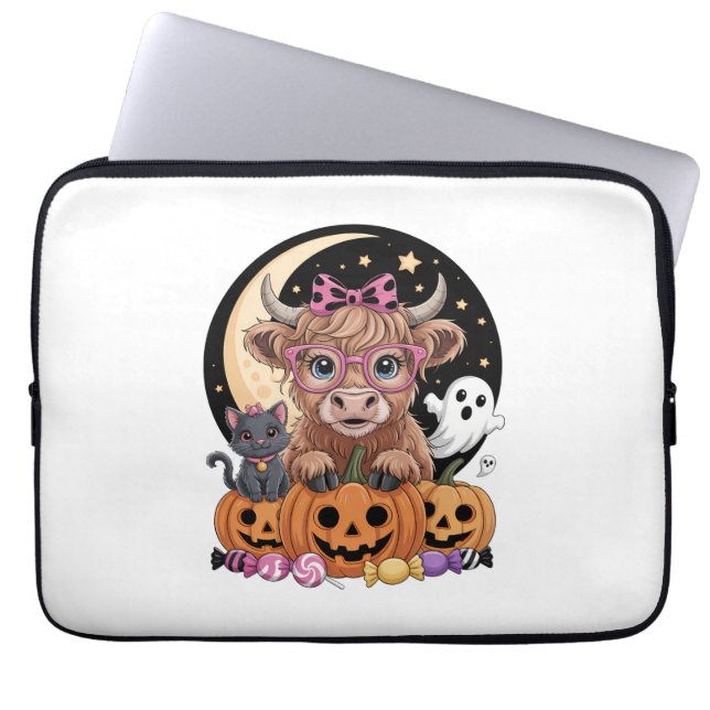 Funda Para Portátil Temporada espeluznante de Highland Cow Halloween (Frente)