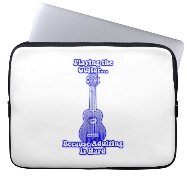 Funda Para Portátil Tocar la guitarra porque adular es difícil. (Frente)