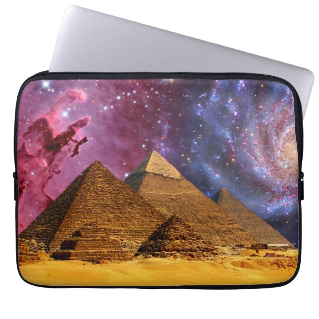 Funda Para Portátil tormenta cósmica sobre egipto (Frente)