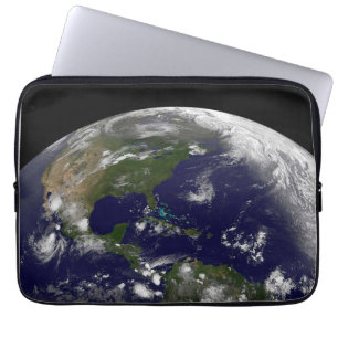 Funda Para Portátil Tormentas Tropicales En El Planeta Tierra.