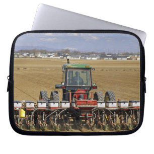 Funda Para Portátil Tractor tirando una sembradora de maíz para semill