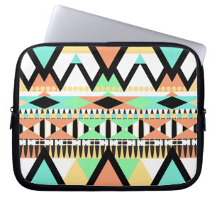 Funda Para Portátil Tribal en colores pastel intrépido