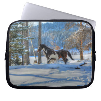 Funda Para Portátil Trotting Pinto Paint Stallion & Winter Snoweather