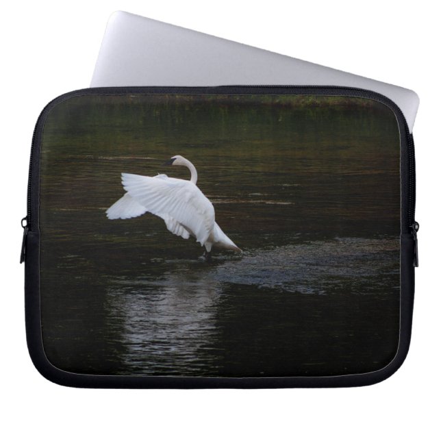 Funda Para Portátil Trumpeter Swan (Frente)