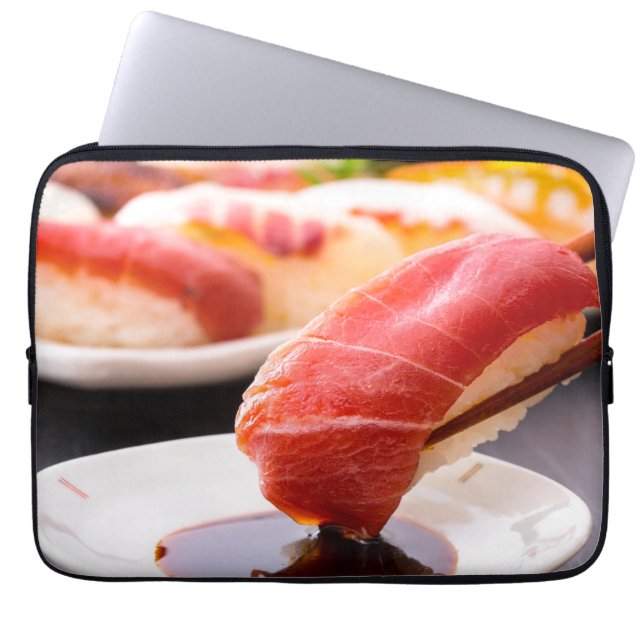 Funda Para Portátil Tuna Moment – Laptop Sleeve with Sushi Photo Art (Frente)