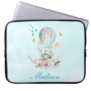 Funda Para Portátil Un caprichoso conejito montando en un globo aerost