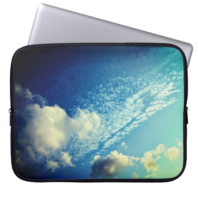 Funda Para Portátil Una rociada de nubes (Frente)