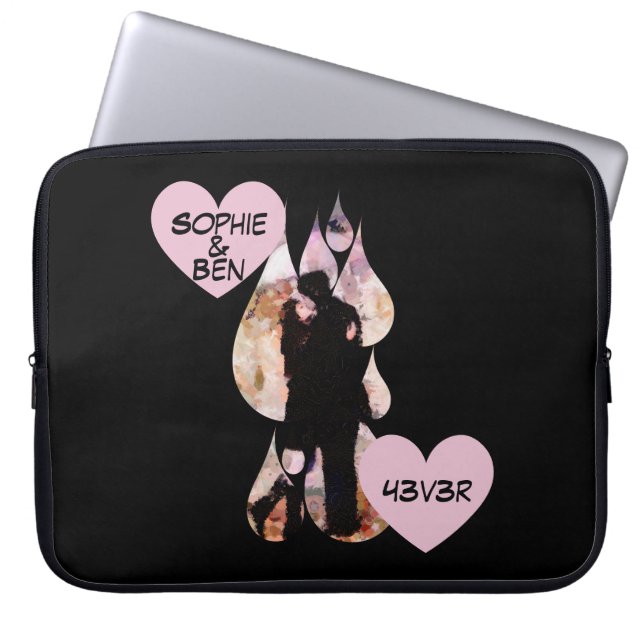 Funda Para Portátil Under Umbrella: Romantic Couple Kissing in Rain (Frente)