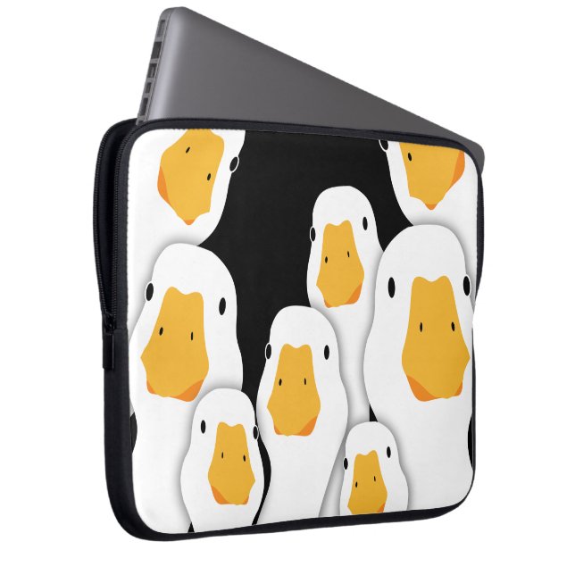 Funda Para Portátil Vigilancia espeluznante: Monitoreo en Geese desde  (Anverso derecho)