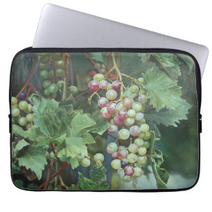 Funda Para Portátil Vino de uva realista con hojas - Bella Artes