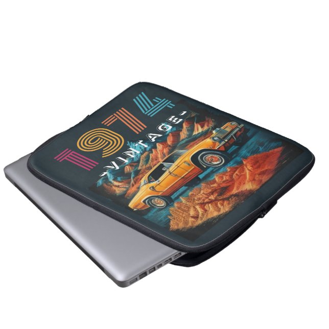 Funda Para Portátil Vintage 1974 cool car (Inferior anverso)
