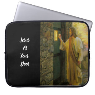 Funda Para Portátil Visita al amanecer Jesús tocando una puerta rústic